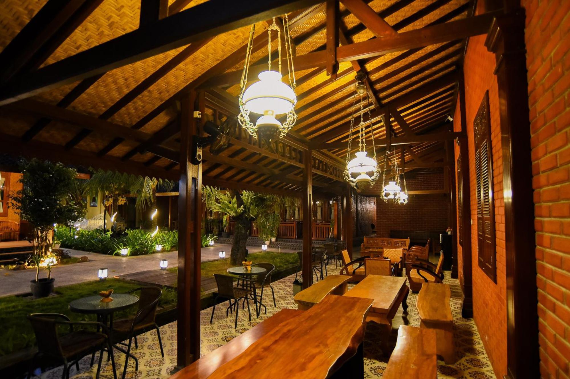 Ndalem Mataram Homestay Banyuwangi (East Java)